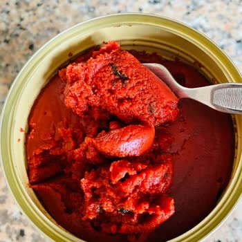 Yurdum Konserve Domates Salçası Küflü Olması