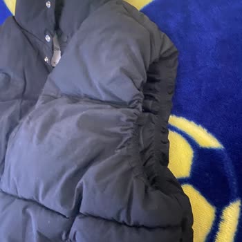 Bershka Hatalı Üretim Yelek