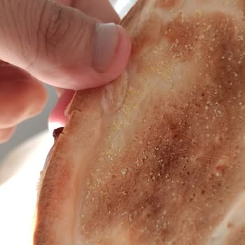 Little Caesars Yanmış, Kurumuş Ve 1,5 Saatte Pizza Getirmesi