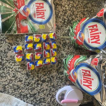 Fairy P&G'ye Yardım Kampanyası Düzenlemeliyiz!