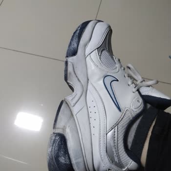 Aleynanın Ayakkabıları Ayakkabılarımın Rengi Attı Ve Koku Yapıyor