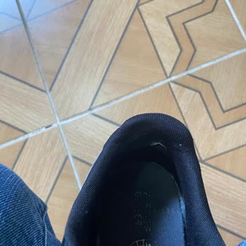 FLO Sattığı Ürünün Arkasında Durmuyor