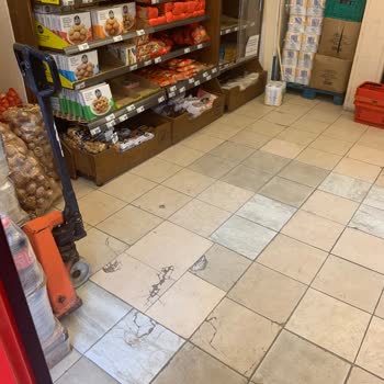 Şok Marketler Mağazada Hijyen Yok