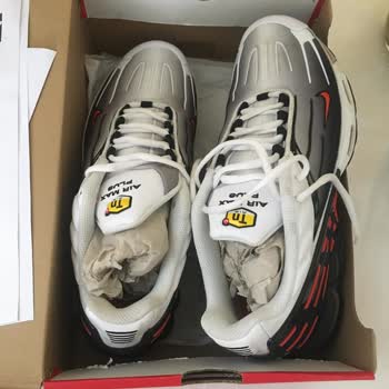 Nike Beyoğlu Şubesi'nden Aldığım Ayakkabıda Sorun Yaşıyorum