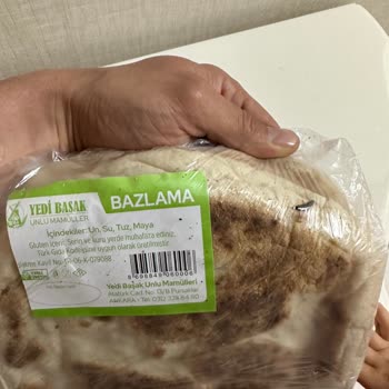 Yedibaşak Unlu Mamülleri Ekmek İçinden Çıkan Böcek