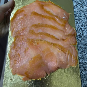 Metro Market Bozuk Füme Somon