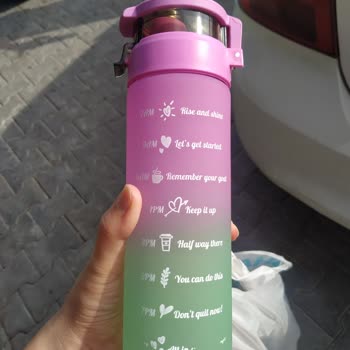 A101 Cam Motivasyon Matarası Su Akıtıyor