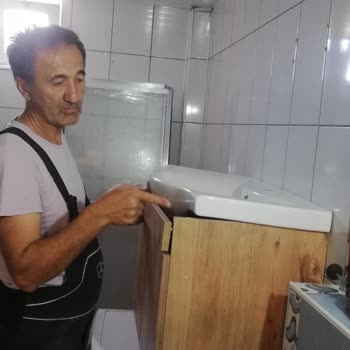 Koçtaş Banyo Dolabı Takımı