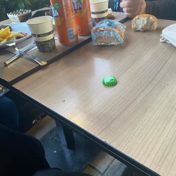 Beltur Karton Bardağı Paralı Satıyor