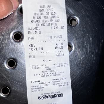 Hilal İpek Kusurlu Ürün Değişimi Yapmadı Saygısızlık Yaptı