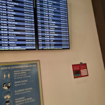 THY Amsterdam - Adana Uçuşum İptal Edildi