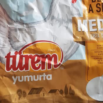 Türem Yumurta Koli İçerisinde Boş Yumurta Kabuğu.