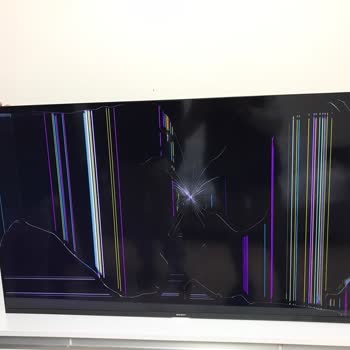 Sunny Marka TV Kırık Çıktı Ve İlgili Bulamıyoruz.