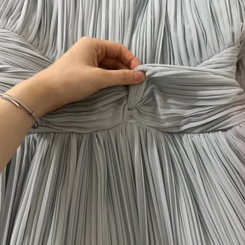 Laidee Couture Kiralık Elbiselerin Kusurlu Gönderilmesi