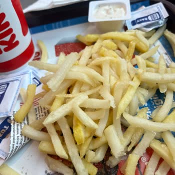 Palladium AVM Burger King'den Menüdeki Patatesler Kötüydü