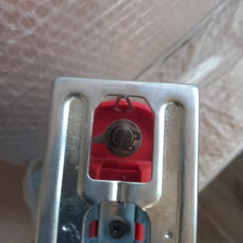 Einhell İntratek Dekopaj Sıfır İlk Kullanımda Tekeri Koptu Kullanamıyorum