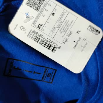 DeFacto Etikette XL Ama Kendisi XS