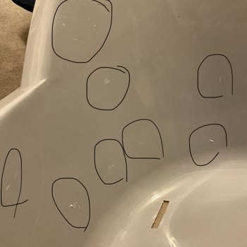 Ebebek Hasarlı Mama Sandalyesi