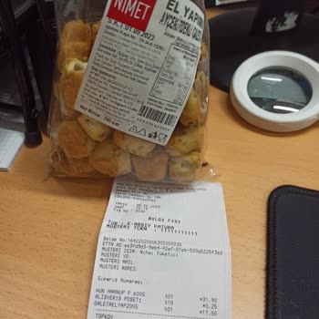 A101 Nimet El Yapımı Ayçekirdekli Galeta Bayat