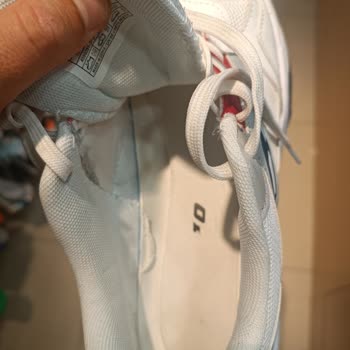 FLO Mağazacılık Almış Olduğum Lotto Markalı Ayakkabı Sorunu