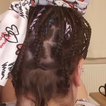 Moi Kadıköy Afro Örgüm Kendiliğinden Düştü