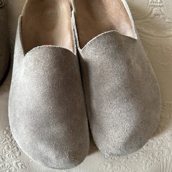 Uniqueqoop Süet Üstünde Leke Yapan Su Lekeleri