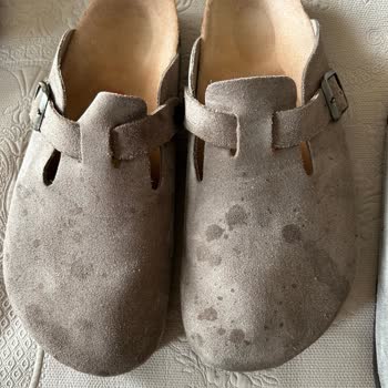 Uniqueqoop Süet Üstünde Leke Yapan Su Lekeleri