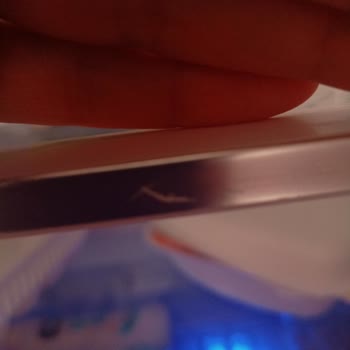 Arçelik Öztürk Ticaret Buzdolabı Çizik Ve Dış Kapak Boyası Kalkmış