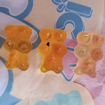 Ülker Jelibonun İçinden Yabancı Madde Çıktı.