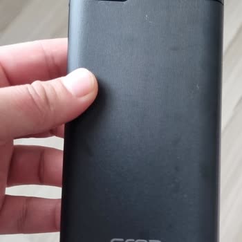 Crea Marka Powerbankın Şişip Patlaması