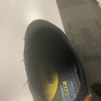 Skechers Ayakkabı Dikişlerin Sökülmesi