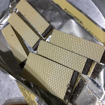 Defolu Torku Gofret Kakao-sade Kremalı Çifte Lezzet