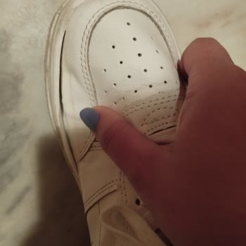 Bershka Ayakkabı Tabanı Açıldı