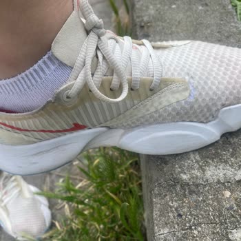 Nike File Ayakkabının Yırtılması