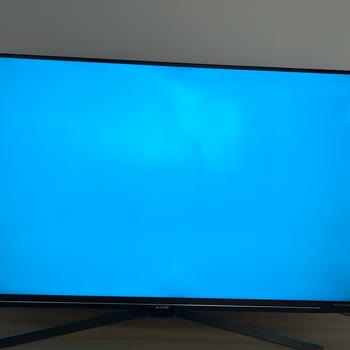 Arçelik Marka Televizyonda Ekranda Gölgeler Mevcut