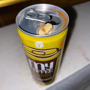 My Coffee'nin İçinden Çıkan Cisim