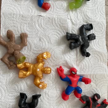 Goojitzu Marvel Mini Oyuncak Yapış Yapış Oldu