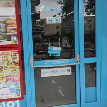 A101 Hatay İskenderun E303 Kod Numaralı Mağaza Yöneticisini Tavrı