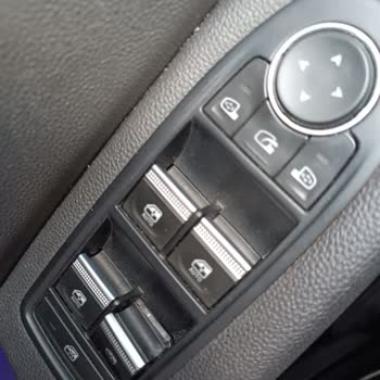 Renault - İstanbul / ÜMRANİYE'DE Randevu Vermiyor. (45GÜN)