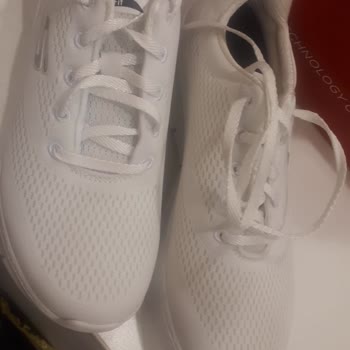 Boyner Mağazası Ayakkabıyı İki Defa Teşhir Ürünü Gönderdi.