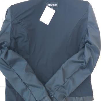 Derimod Mağazasından Alınan Ceketlerin Kalitesizliği