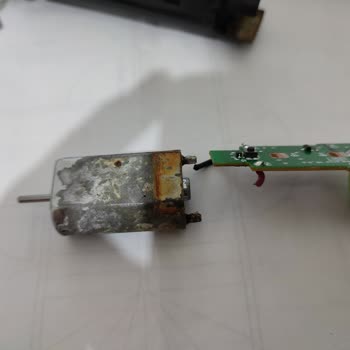 Philips Multigroom 7000 Series Suya Dayanıksız Tıraş Makinesi Sorunu