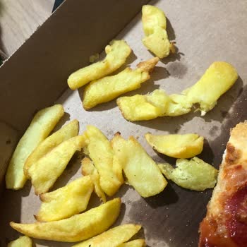 Domino's Pizza Patatesinin Görüntüsü Ve Tatsızlığına Şaşkınım