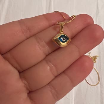 Gatelierrr Deformelive Fotoğraftakiyle Uyuşmayan Ürün Gönderdi