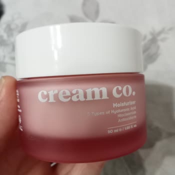 Cream Co. Nemlendirici Sivilce Yaptı
