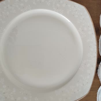 Karaca Züccaciye Karaca Yemek Tabakları