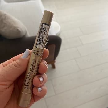 Loreal'dan Aldığım Rimel Koruma Bandı Açılmış Şekilde Geldi.