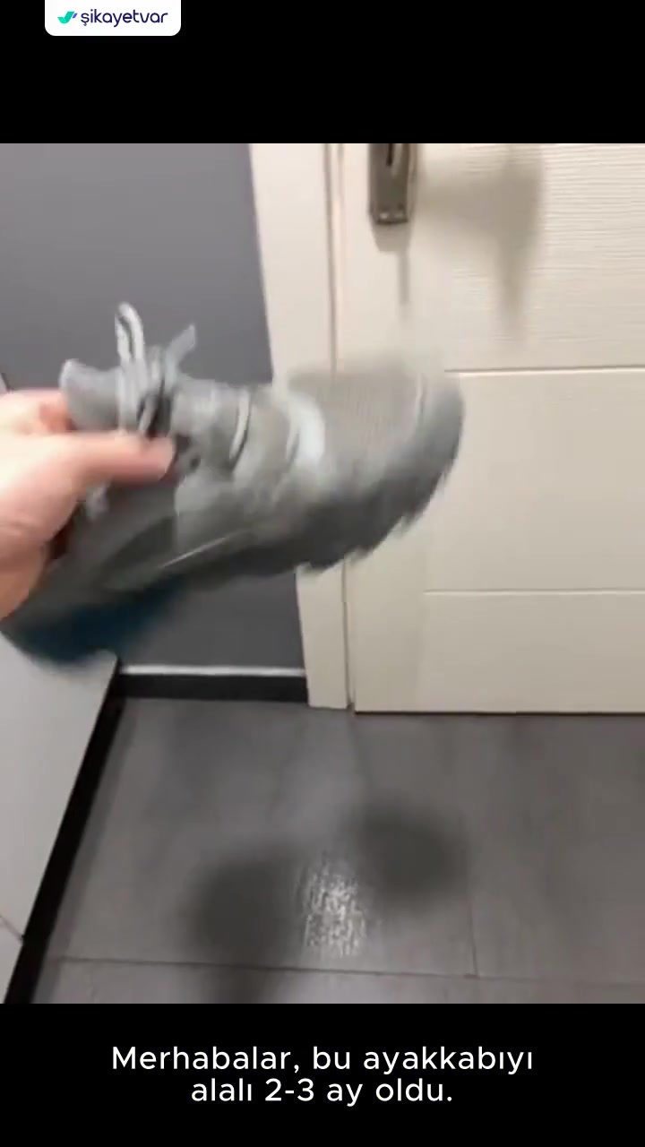 Skechers Ayakkabı Yırtılması, Değişimi İstiyorum videonun kapak resmi