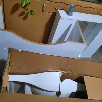 Saydam Banyo Kırık Teslim Edilen Lavabo