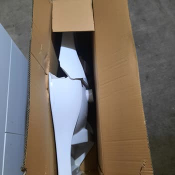 Saydam Banyo Kırık Teslim Edilen Lavabo